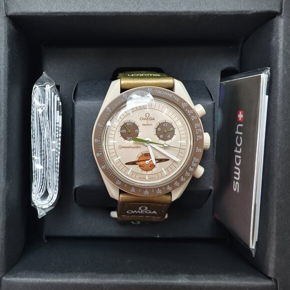 👑POSH NWT Swatch X Omega Bioceramic Moonswatch Mission To Saturn Watch - Picture 3 of 5